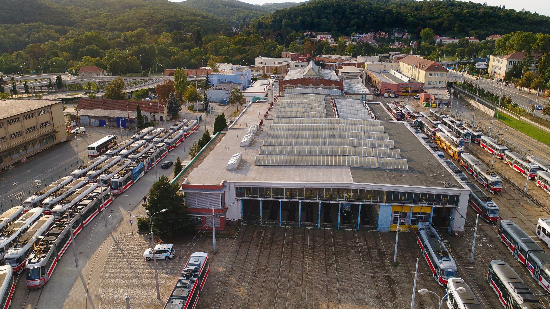 Provoz Hlinky 151, Brno-Pisárky